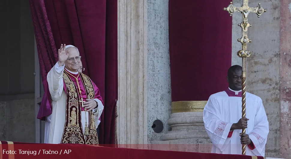papa-lav- tanjug ap Luca Bruno (1).webp